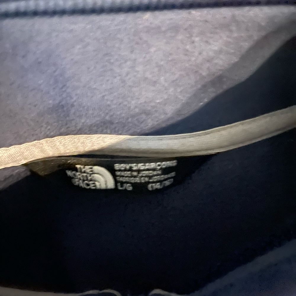 NorthFace soft shell jacket - Picture 3 of 3